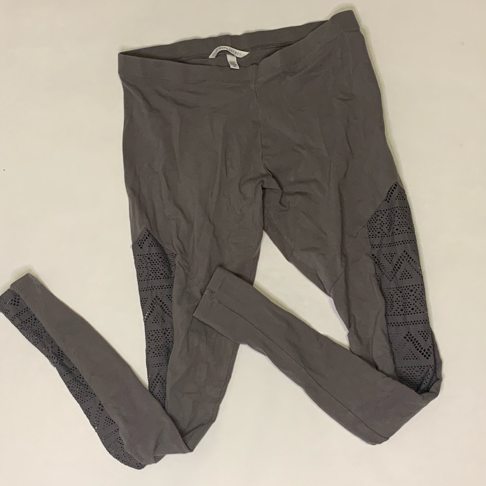 Victoria Secret’s Grey Leggings